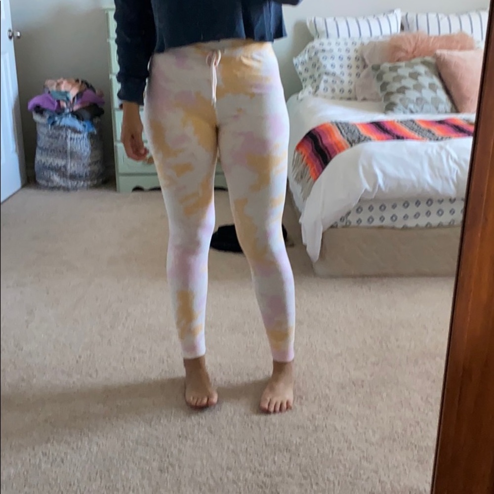 Sweats - Picture 2 of 4